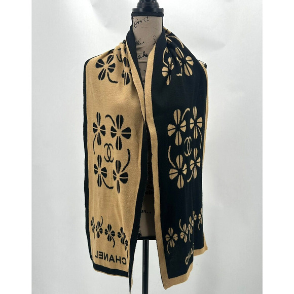 CHANEL Vintage Clover Leaf Thermal Scarf Black Brown Wool Cashmere Blend OS - Picture 4 of 7